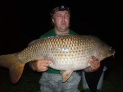 Kliknutím fotografii zvětšíte kapr 90cm 14kg