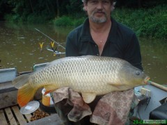 Kliknutím fotografii zvětšíte Kapr obecný 70cm - 7,85kg.