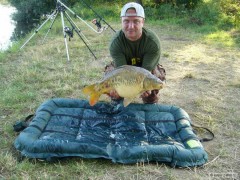 Kliknutím fotografii zvětšíte Labe 2009 67cm 6kg