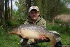 Kliknutím fotografii zvětšíte kapr 72cm a 6,60kg