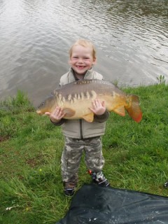 Kliknutím fotografii zvětšíte Kuba a jeho osobák 77cm 9kg