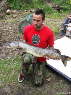 Kliknutím fotografii zvětšíte Stika 110cm 3.fotka