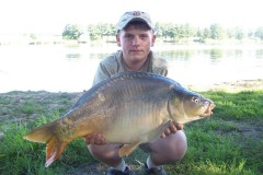 Kliknutím fotografii zvětšíte kapr 68cm a 8,50kg