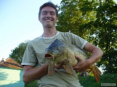 Kliknutím fotografii zvětšíte Kapr 75cm, 8kg