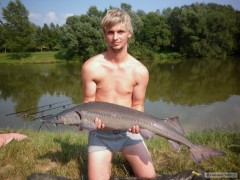 Kliknutím fotografii zvětšíte Jeseter 110cm revír Skalička
