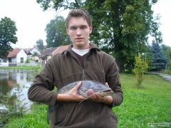 Kliknutím fotografii zvětšíte Sumeček, 80cm, 5kg