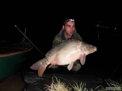 Kliknutím fotografii zvětšíte kapřík 78cm, 9,40kg