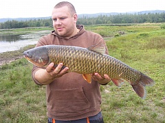 Kliknutím fotografii zvětšíte můj první amur 76 cm