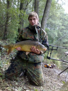 Kliknutím fotografii zvětšíte Kapr 75cm