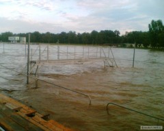 Kliknutím fotografii zvětšíte Trója srpen 2010