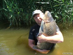 Kliknutím fotografii zvětšíte vzal boilí 34mm 12,8kg