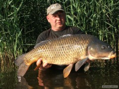 Kliknutím fotografii zvětšíte šupík na brutální kombinaci směsí cca 11kg nevážen