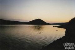 Kliknutím fotografii zvětšíte 04; Ztmívání nad Orlíkem, 30.10.97