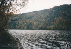 Kliknutím fotografii zvětšíte 22; Slapy v podzimních barvách, 27.10.99.jpg