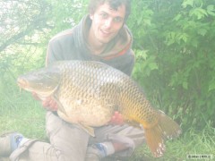 Kliknutím fotografii zvětšíte Kapr79 13,5kg