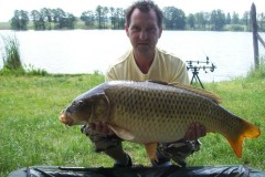 ta�k�v osob��ek v d�lce kapr 85 cm a 12,50 kg