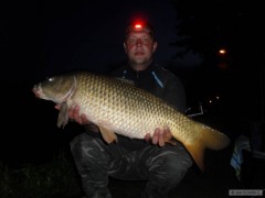 Kliknutím fotografii zvětšíte Kapr 83cm