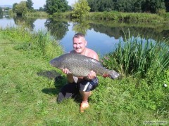 Kliknutím fotografii zvětšíte 84cm,13kg...Bobri reka
