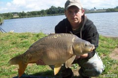 Kliknutím fotografii zvětšíte kapr 76 cm a 8,30 kg