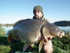 Kliknutím fotografii zvětšíte Konec legendy Dešná 2011