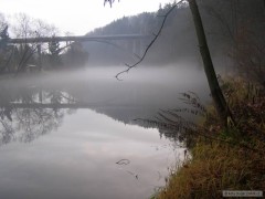 Kliknutím fotografii zvětšíte Opar nad Lužnicí