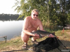 Kliknutím fotografii zvětšíte Říjen 2011