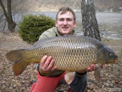 Kliknutím fotografii zvětšíte Jaro 2012 - kapr 72 cm