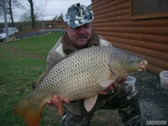 Kliknutím fotografii zvětšíte Krásné šupináč 74 cm.