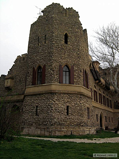 Kliknutím fotografii zvětšíte Hrad