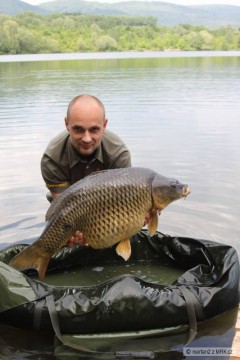 Kliknutím fotografii zvětšíte květen 2012