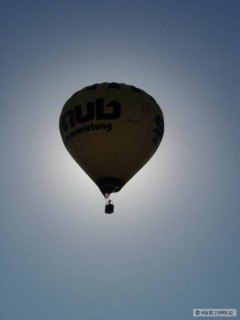 Kliknutím fotografii zvětšíte cerny balon