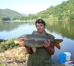 Kliknutím fotografii zvětšíte kapr 76 cm