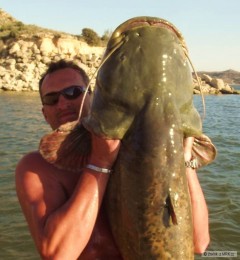 Kliknutím fotografii zvětšíte Ebro 187cm-47kg