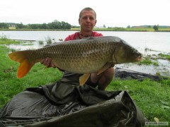 Kliknutím fotografii zvětšíte Nový osobáček 94 cm 16kg