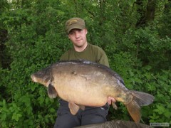 80cm 14,7Kg