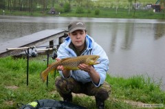 Pstruh 56cm neuv��itelnej z�itek.