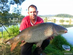 Kliknutím fotografii zvětšíte kapr 10,5 kg