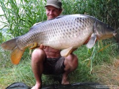 Kliknutím fotografii zvětšíte HELL Carp Team boduje:-))))
