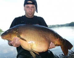 Kapr 97cm 21kg