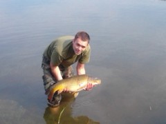 Kliknutím fotografii zvětšíte Kapr 73cm...9,6kg