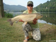 Kliknutím fotografii zvětšíte amur 89 cm