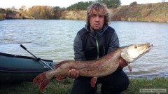 Kliknutím fotografii zvětšíte 107cm, 10,3kg Sportovní rybolov Kubšovka okr. Kolín
