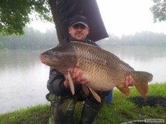 Kliknutím fotografii zvětšíte Kapřik :-) 19,1 kg