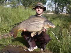 89cm,13,5kg