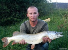 Kliknutím fotografii zvětšíte šťuka 83 cm
