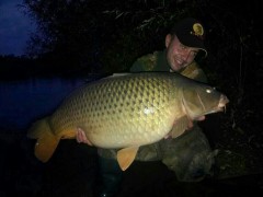 Kliknutím fotografii zvětšíte Kapr 16 kg - ČR