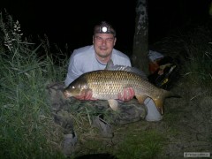 Kliknutím fotografii zvětšíte Kapr 86 cm - 14. 6. 2014
