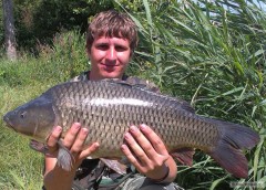 Kliknutím fotografii zvětšíte Kapřík 65cm a 5,5kg