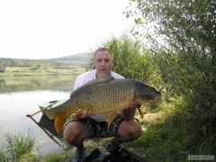 Kliknutím fotografii zvětšíte Jezero Dělouš