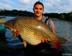 17.8 Kg - p�ekon�n� osob�ku